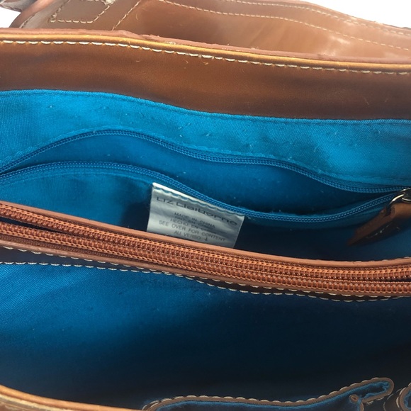 Liz Claiborne Women’s Shoulder Bag - Picture 13 of 16